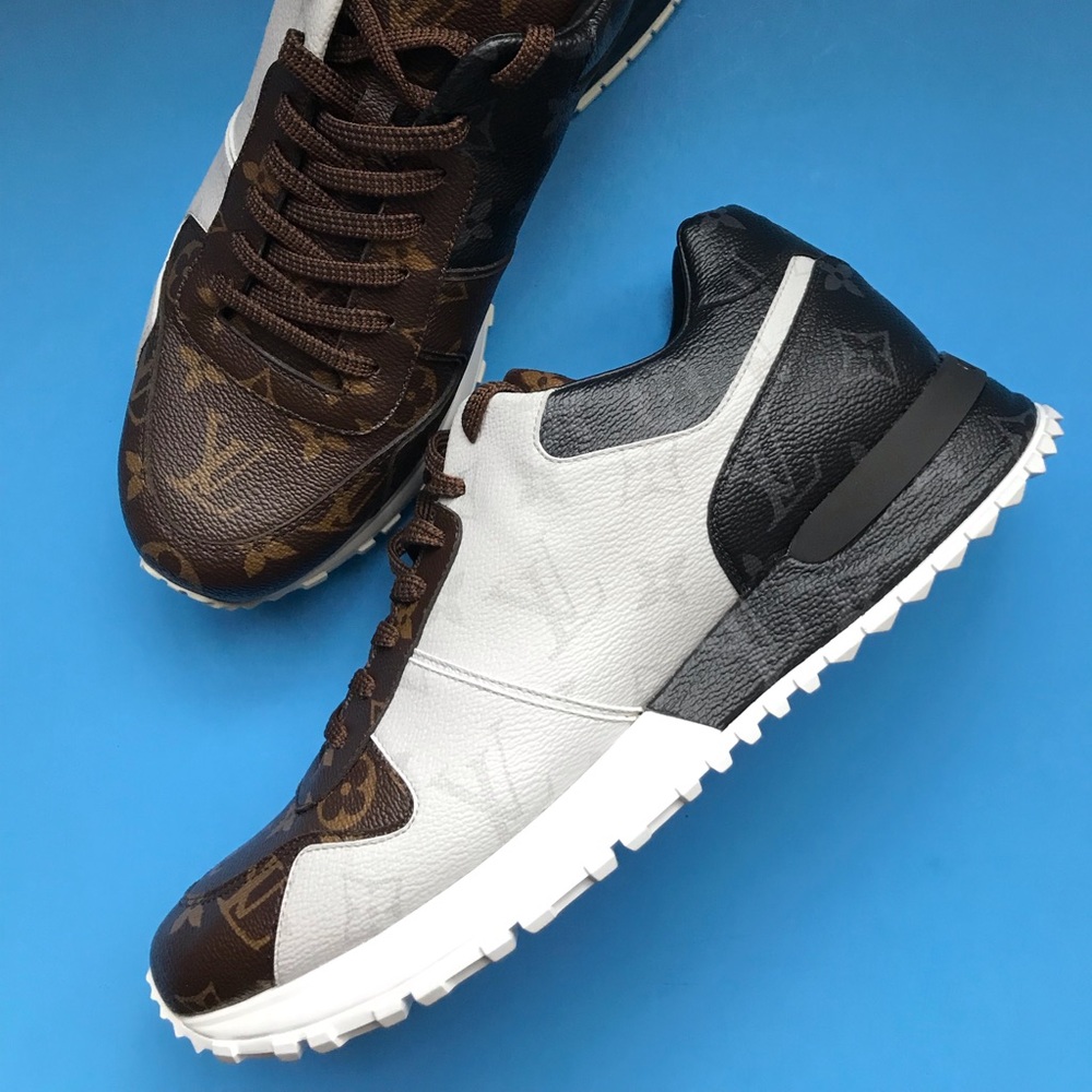 Brand new Louis Vuitton Unisex Run Away Sneakers 7 EU - men’s 8 women’s 10